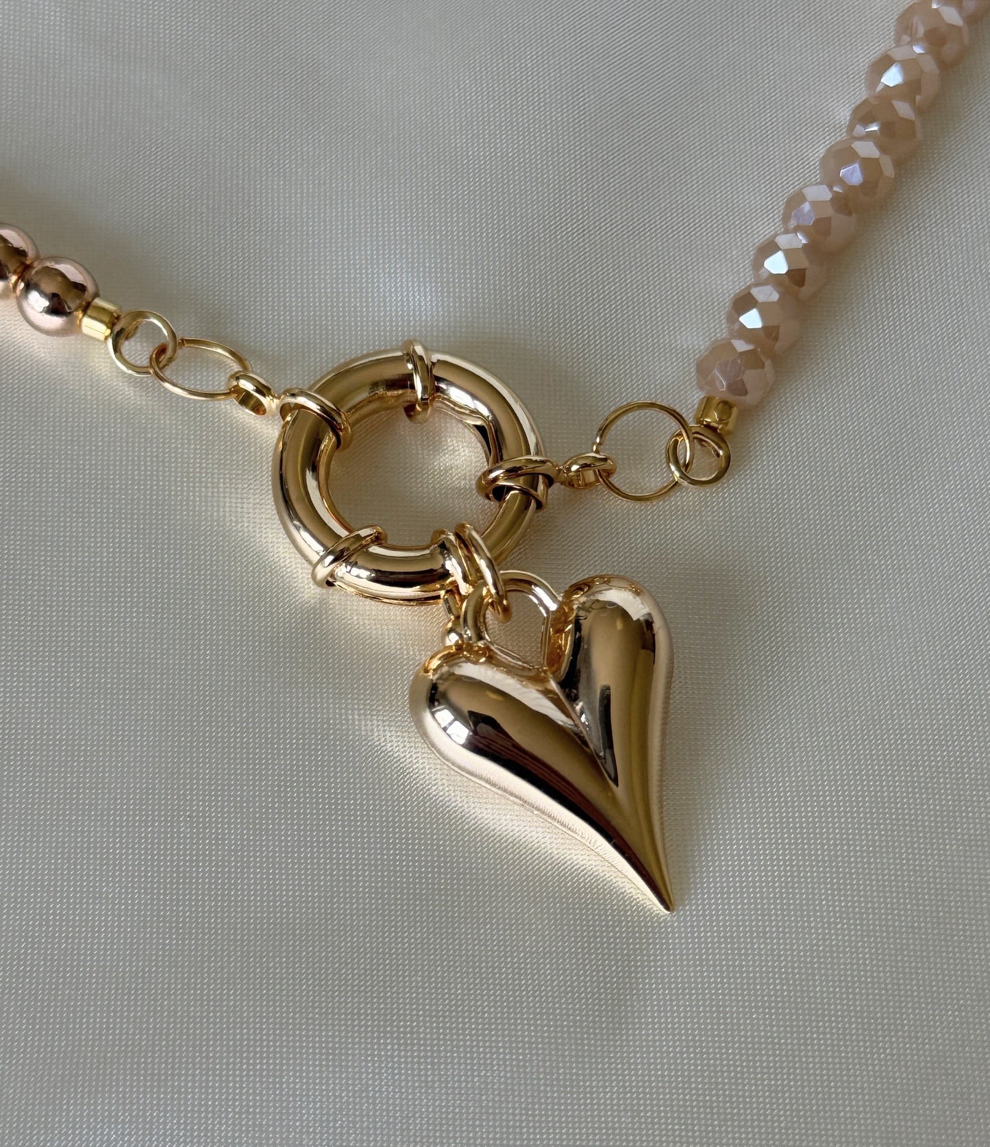 Hematite golden crystal heart pendant with gold chains