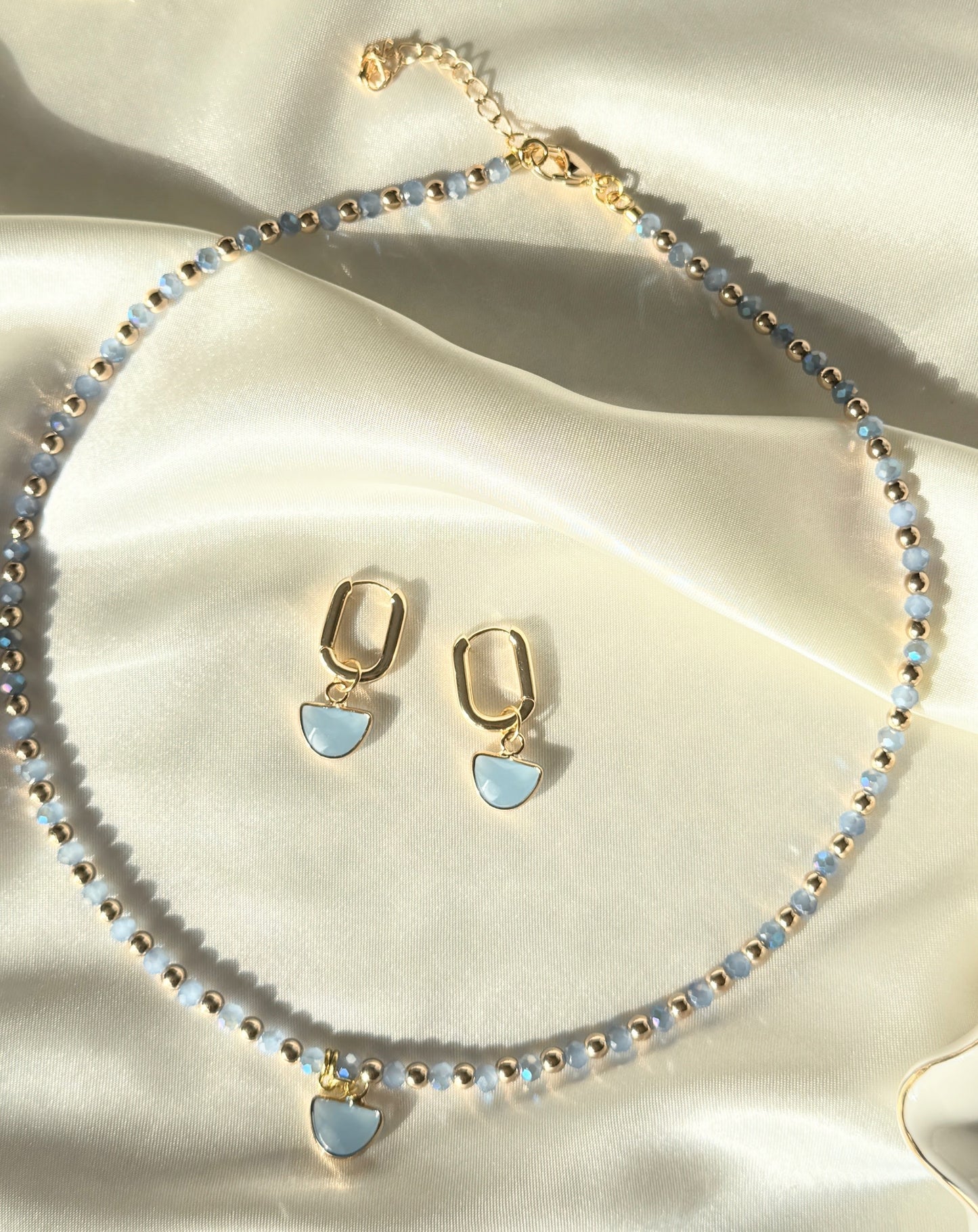 Blue gold hematite crystal jewelry set with necklace and earrings