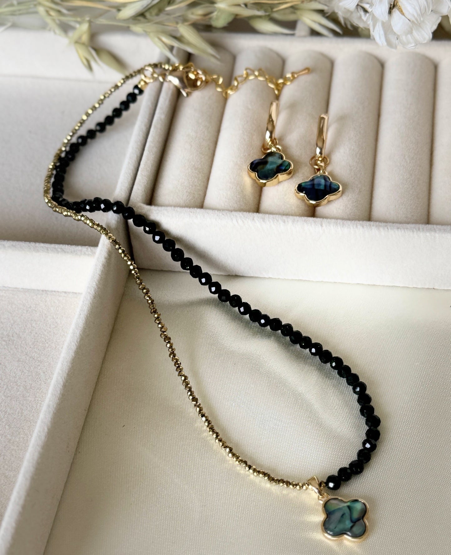Layered hematite crystal clover necklace with earrings jewelry set
