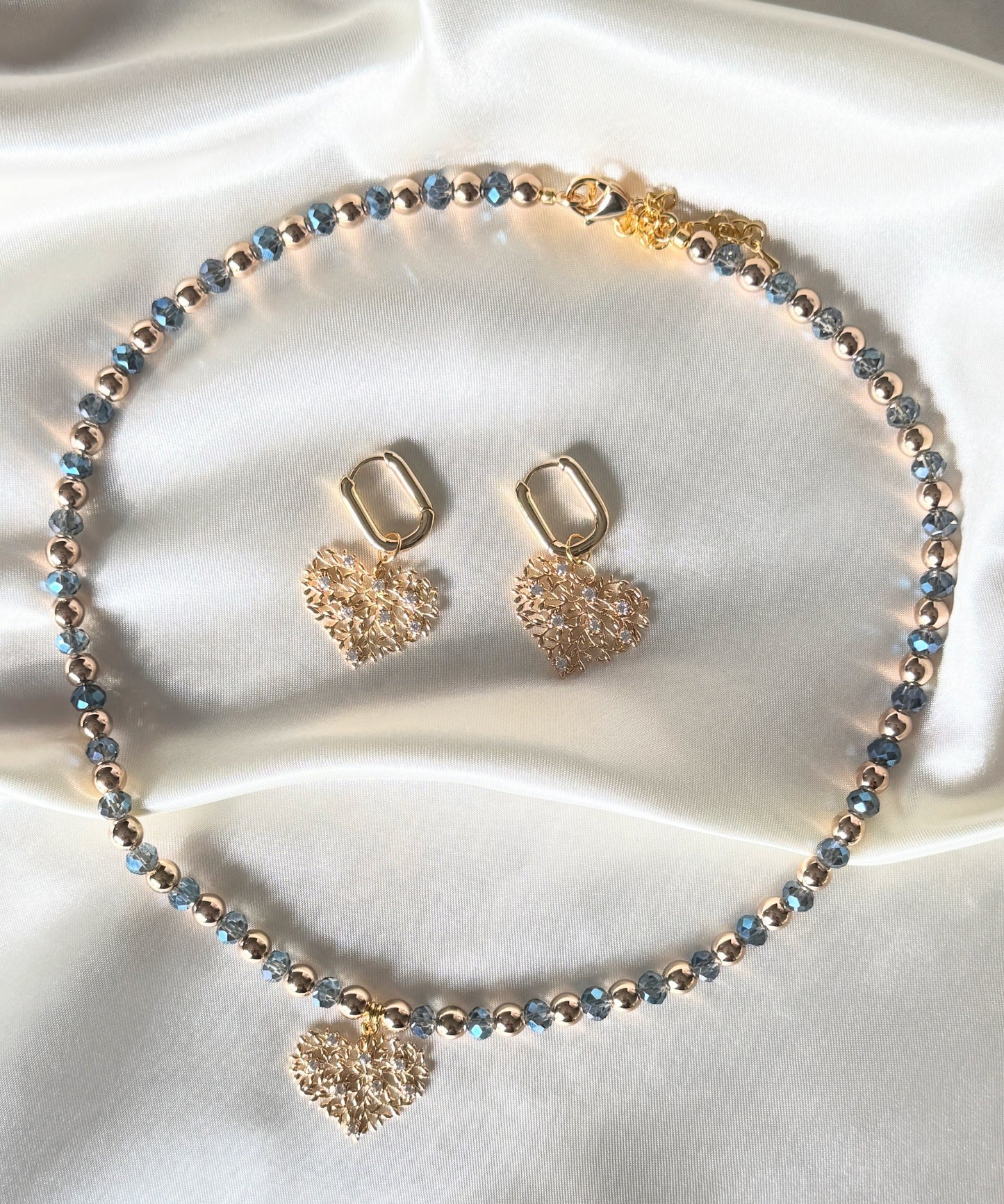 Tree blue crystal hematite jewelry set with necklace and earrings