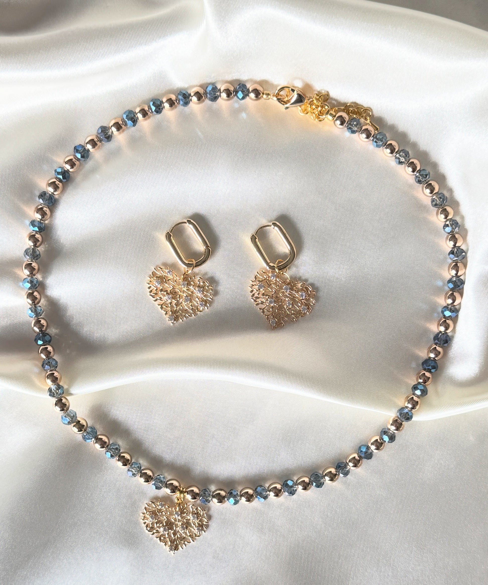 Tree blue crystal hematite jewelry set with necklace and earrings