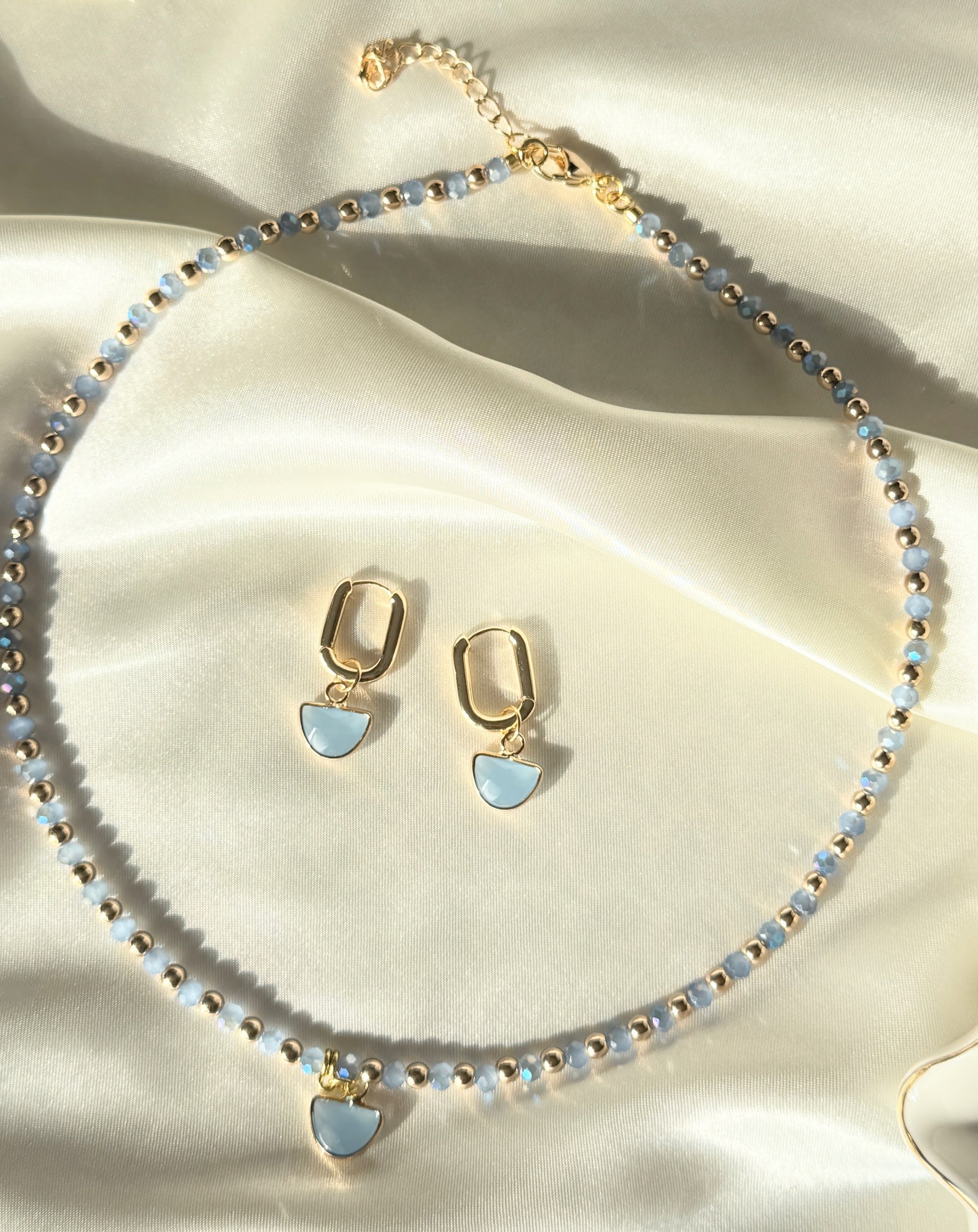 Blue gold hematite crystal jewelry set with necklace and earrings