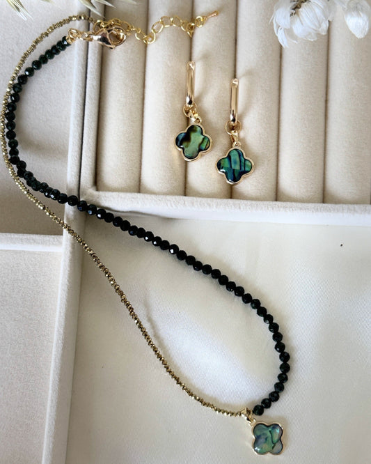 Lucky clover hematite crystal jewelry set with necklace and earrings