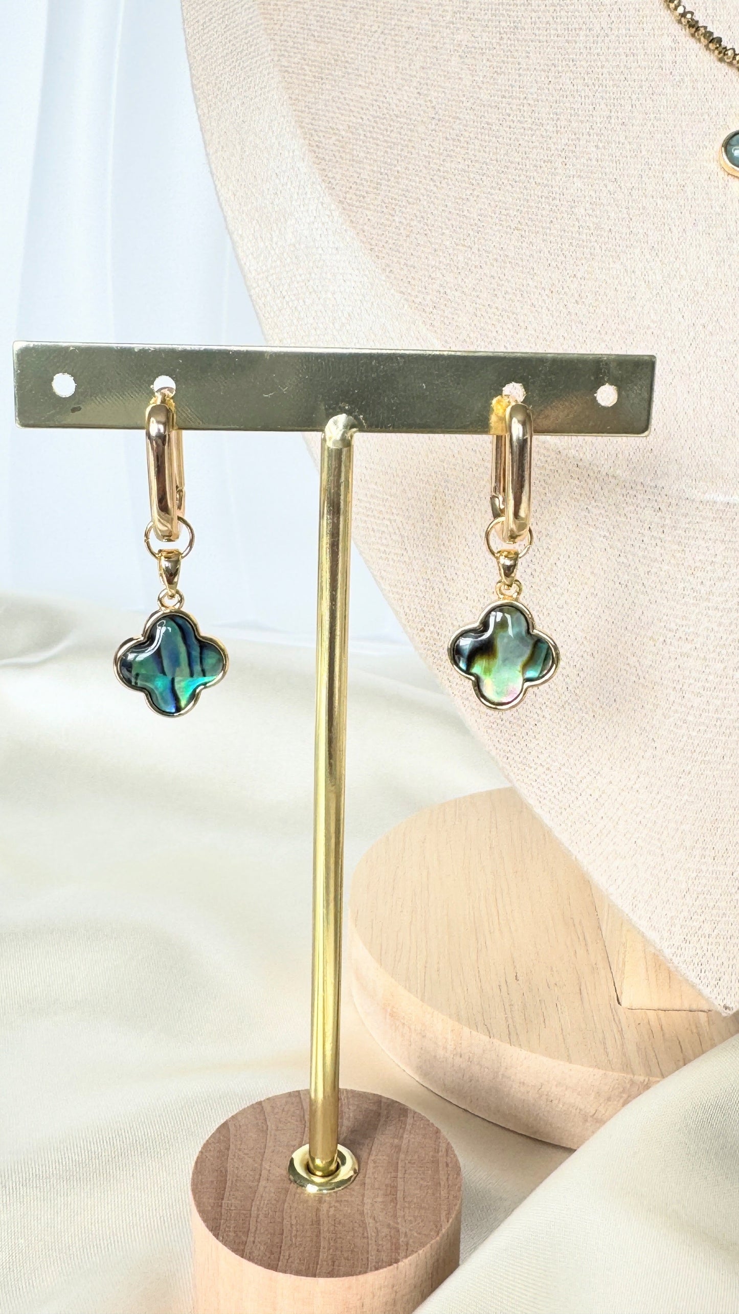 Lucky Clover Hematite Crystal Jewelry Set - Malvy Jewelry