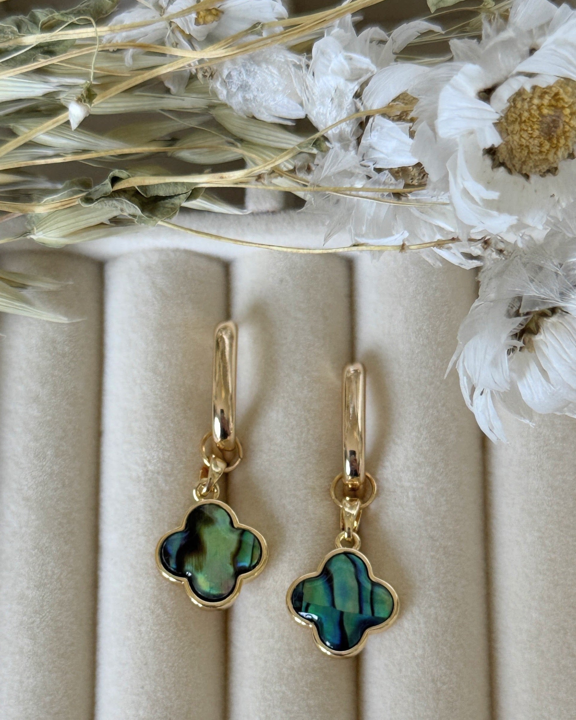 Lucky Clover Hematite Crystal Jewelry Set - Malvy Jewelry