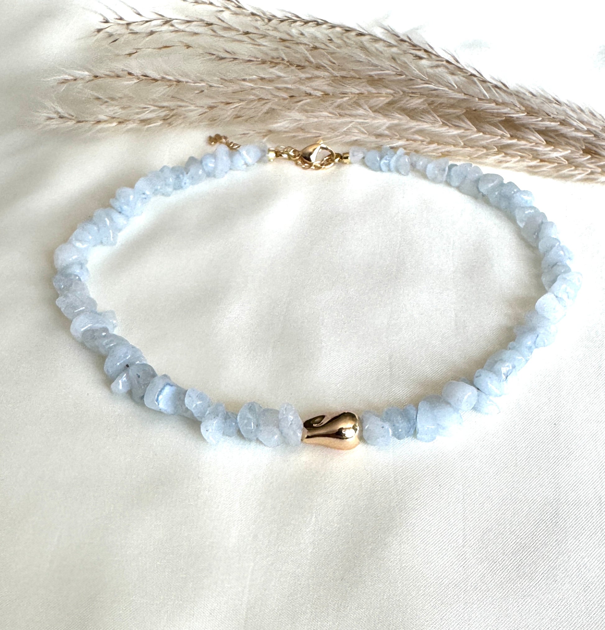 Natural Pink Quartz Choker With Gold Plated Bead - Malvy Jewelry