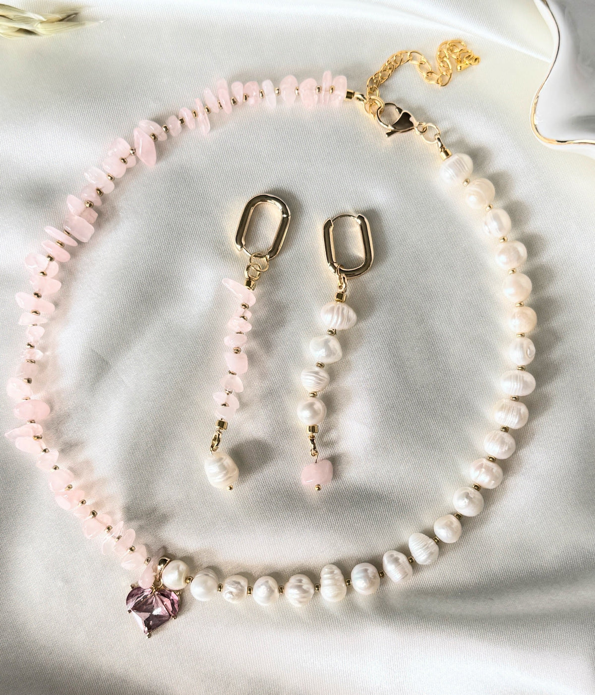 10mm Light Pink Faux Pearl Necklace Earring And Bracelet Set 10mm Light Pink Faux Pearl Necklace Earring And Bracelet Set
